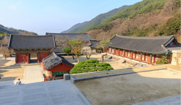 Hwaeomsa Temple
